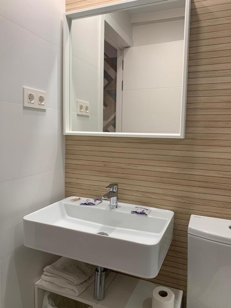 Hostal Acemar Марбеля Екстериор снимка